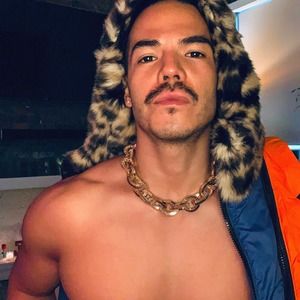 Meet your Posher, William